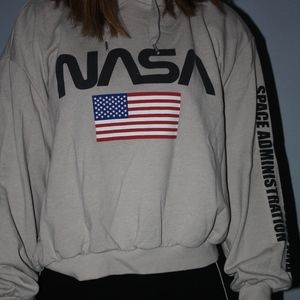 NASA Sweatshirt Cropped
